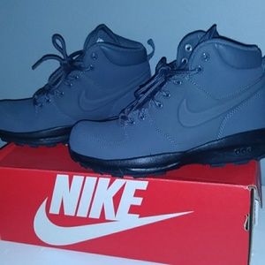 Nike ACG Boots